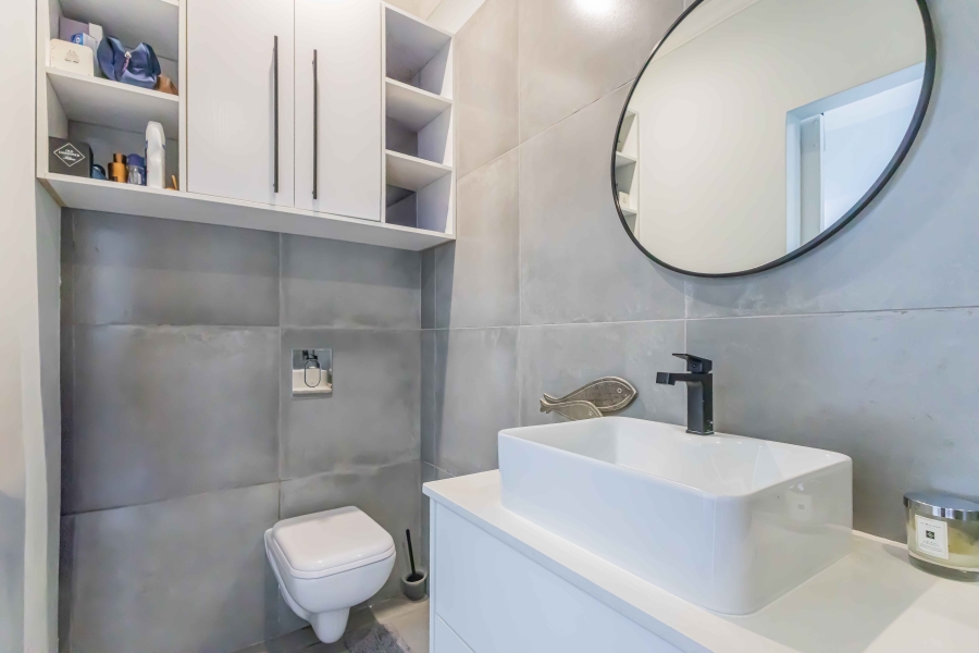 To Let 2 Bedroom Property for Rent in Sea Point Western Cape